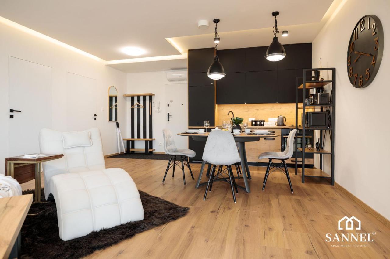 Apartament Prestige Z Dostepem Do Basenow,Strefy Saun,Jacuzzi - Pinea Apartments Pobierowo-Sannel Apartments For Rent エクステリア 写真