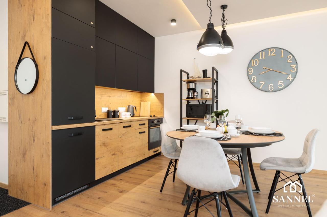 Apartament Prestige Z Dostepem Do Basenow,Strefy Saun,Jacuzzi - Pinea Apartments Pobierowo-Sannel Apartments For Rent エクステリア 写真