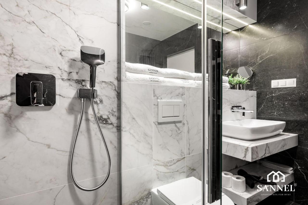 Apartament Prestige Z Dostepem Do Basenow,Strefy Saun,Jacuzzi - Pinea Apartments Pobierowo-Sannel Apartments For Rent エクステリア 写真
