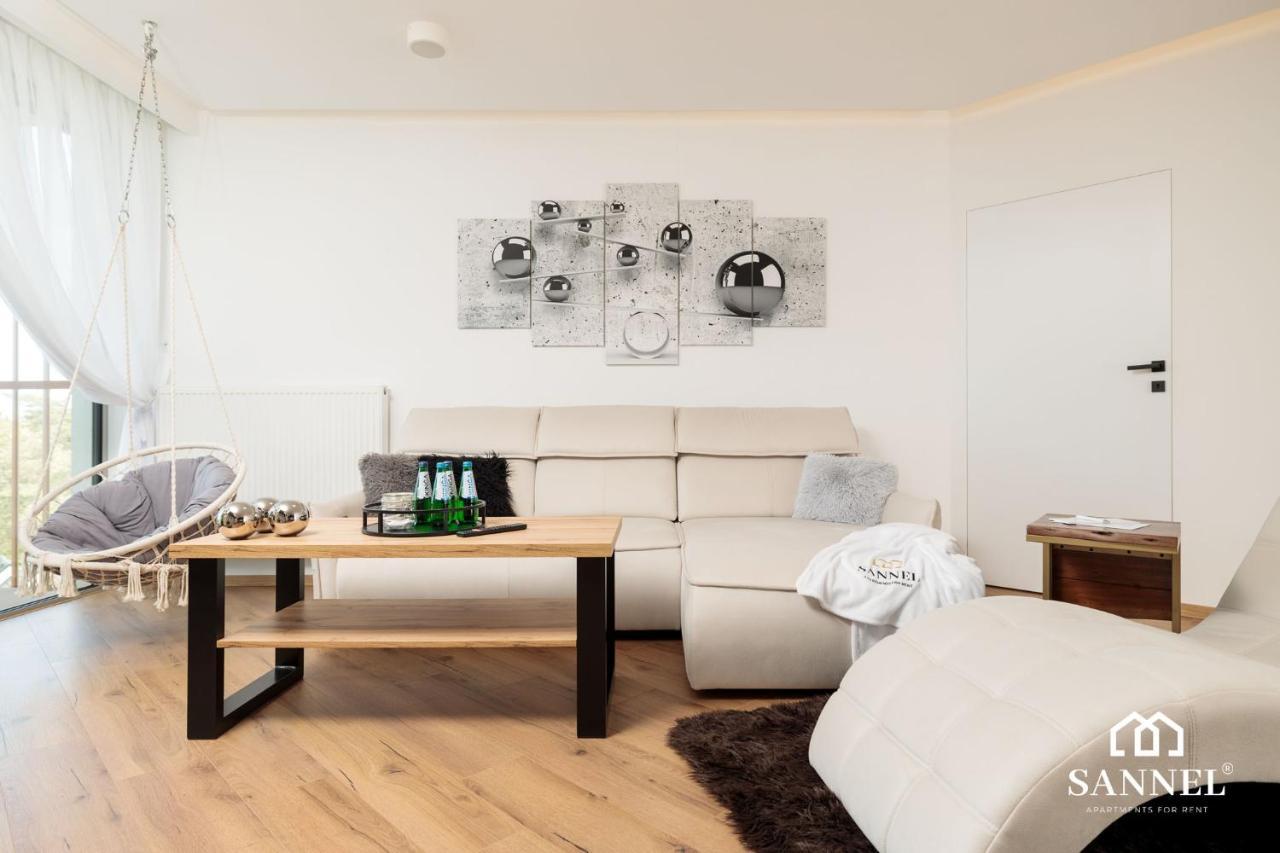 Apartament Prestige Z Dostepem Do Basenow,Strefy Saun,Jacuzzi - Pinea Apartments Pobierowo-Sannel Apartments For Rent エクステリア 写真
